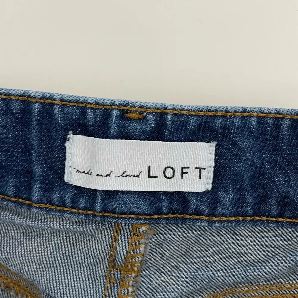 Loft Mid Rise Denim Short Size 27/4 - Picture 5 of 7